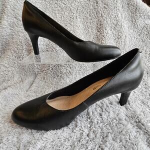 Clarks Women Dancer Nolin Leather Slip On Pump Heels Cushion Soft Size 11M Black